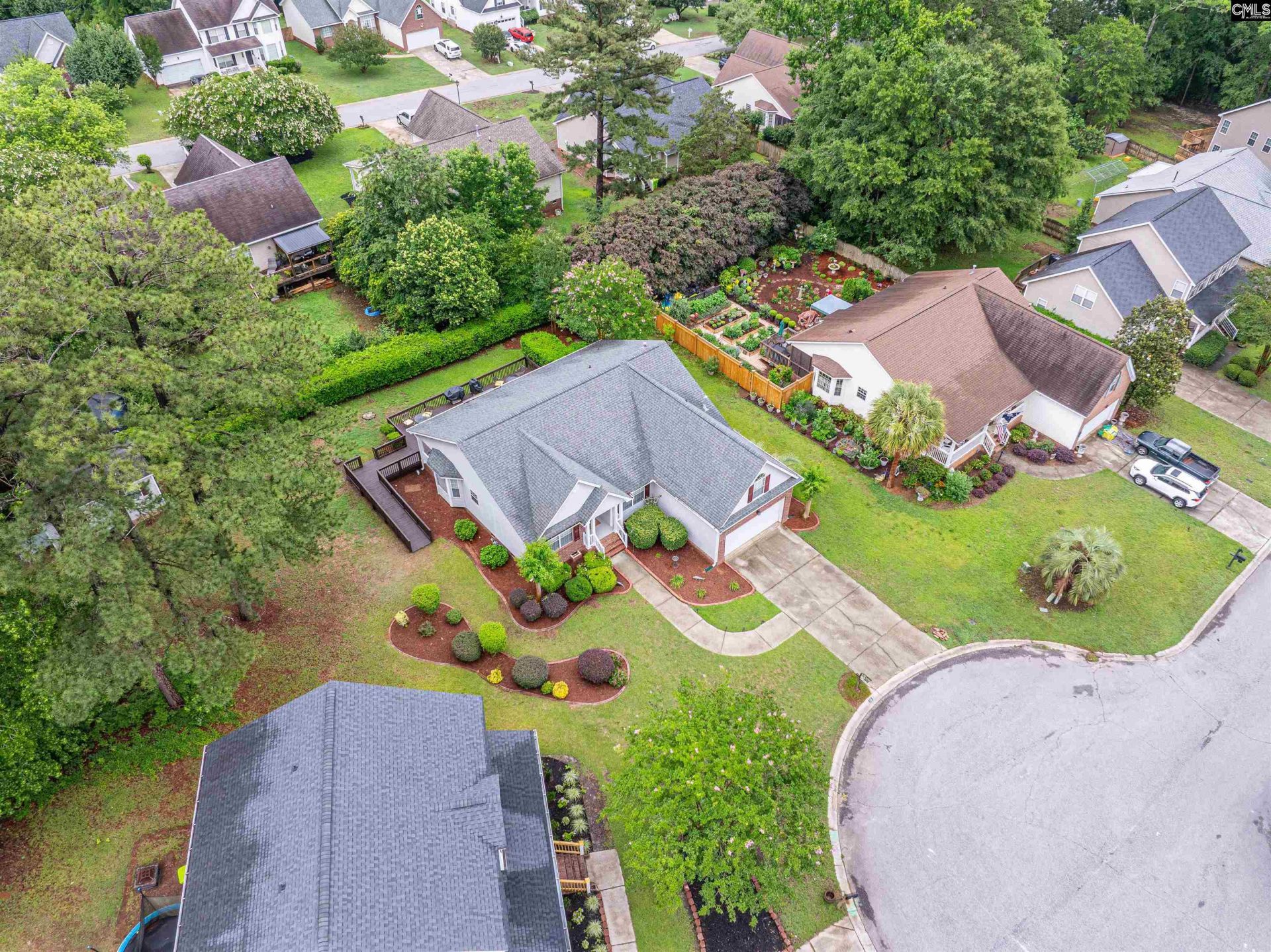 12 Holly Creek Court  Photo 37