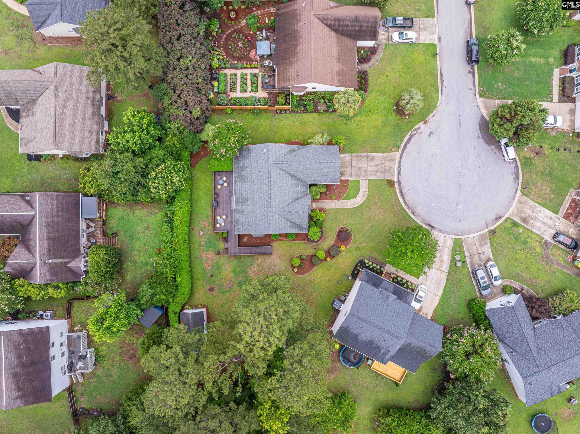 12 Holly Creek Court  Photo 38