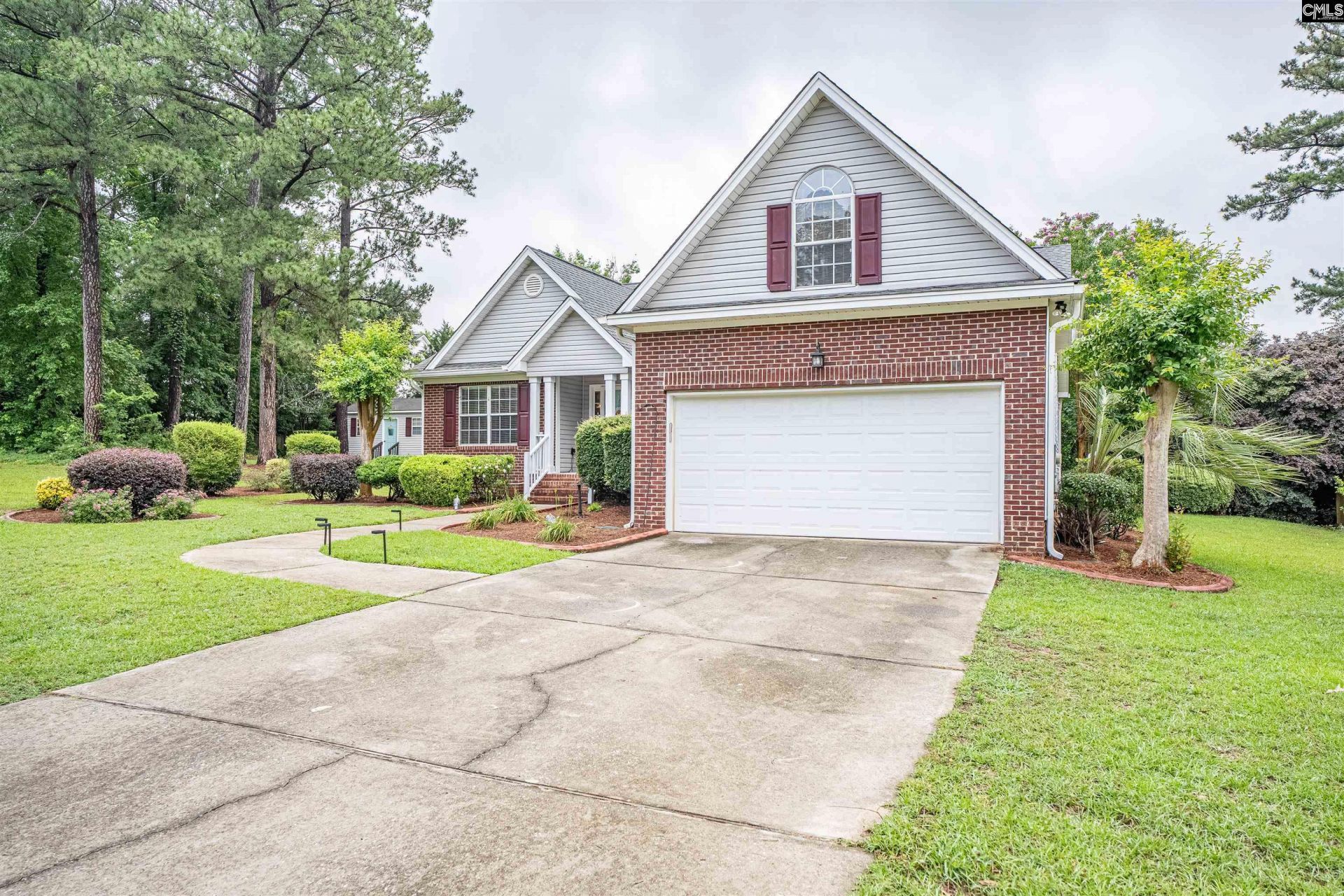 12 Holly Creek Court  Photo 4
