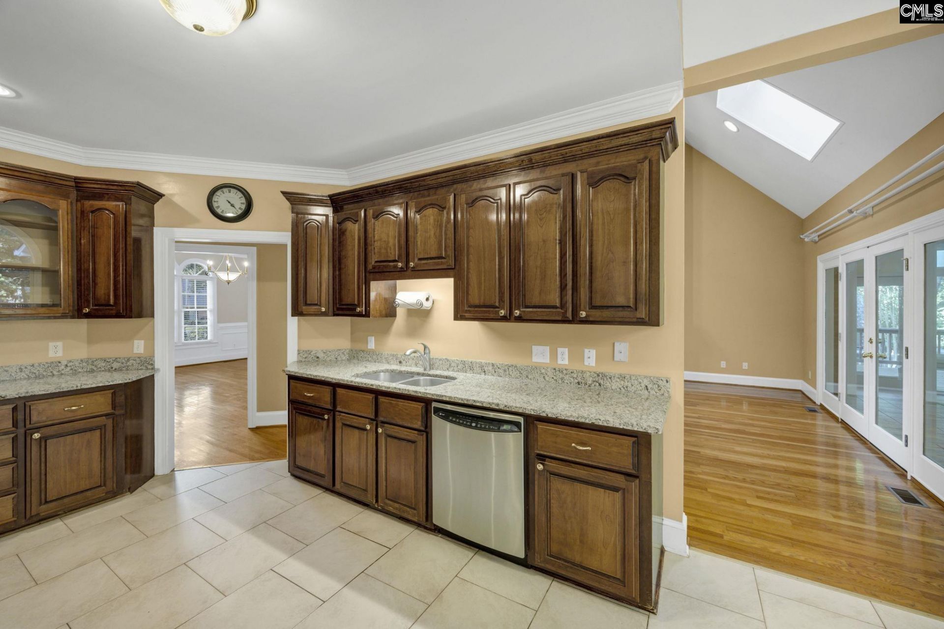 214 Rolling Creek Circle  Photo 12