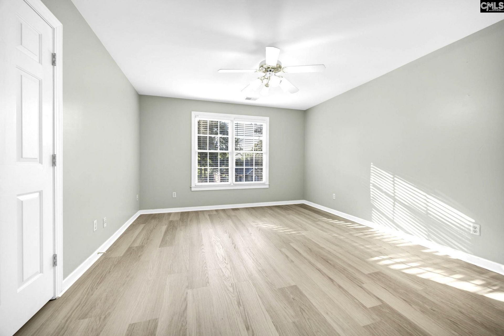 214 Rolling Creek Circle  Photo 33
