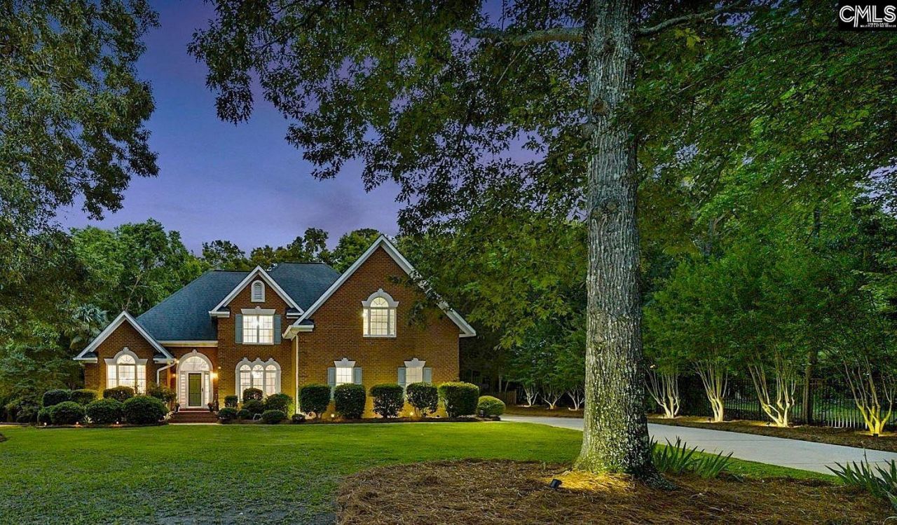 214 Rolling Creek Circle  Photo 4
