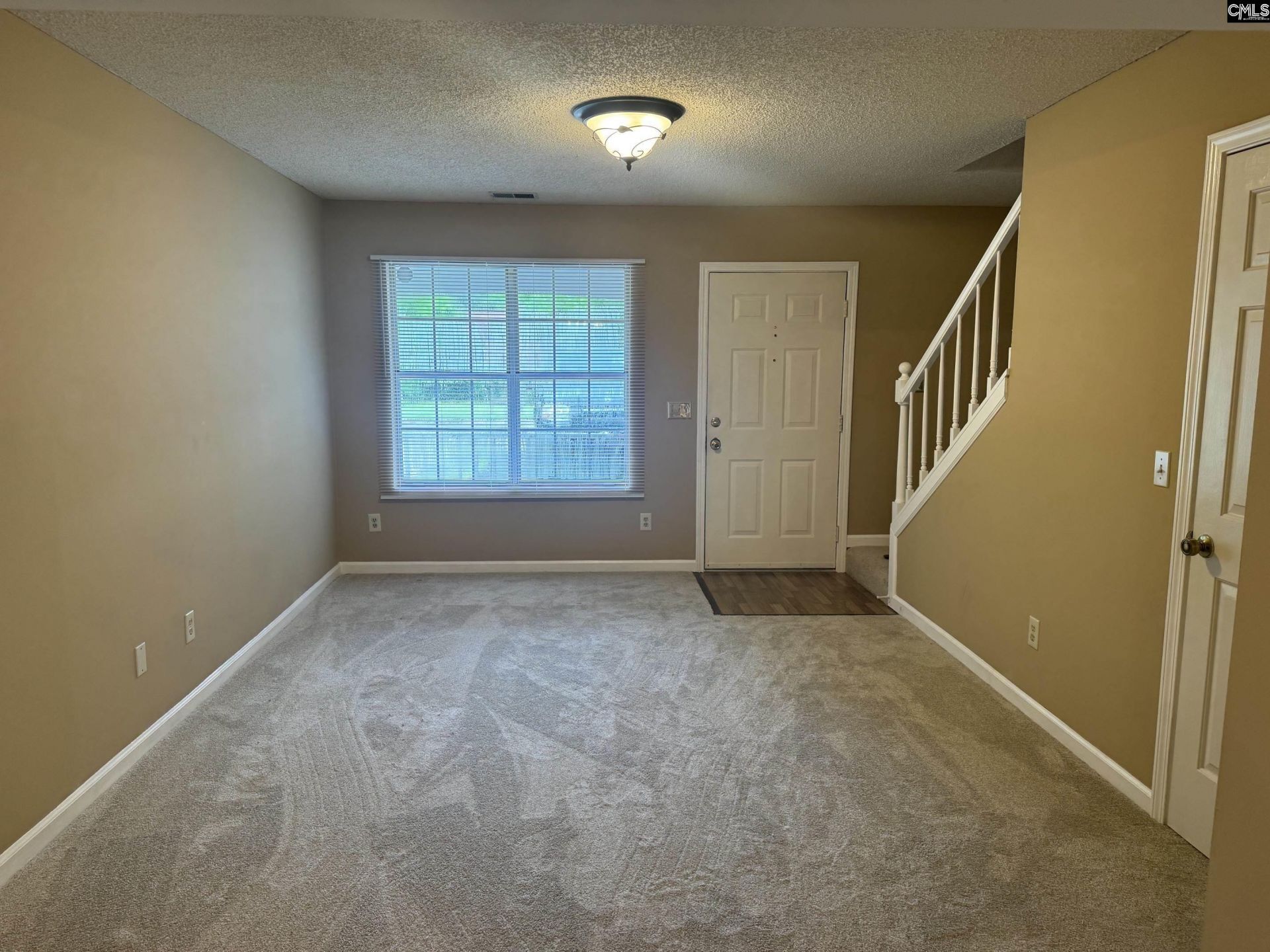 1155 Cloister Place  Photo 5