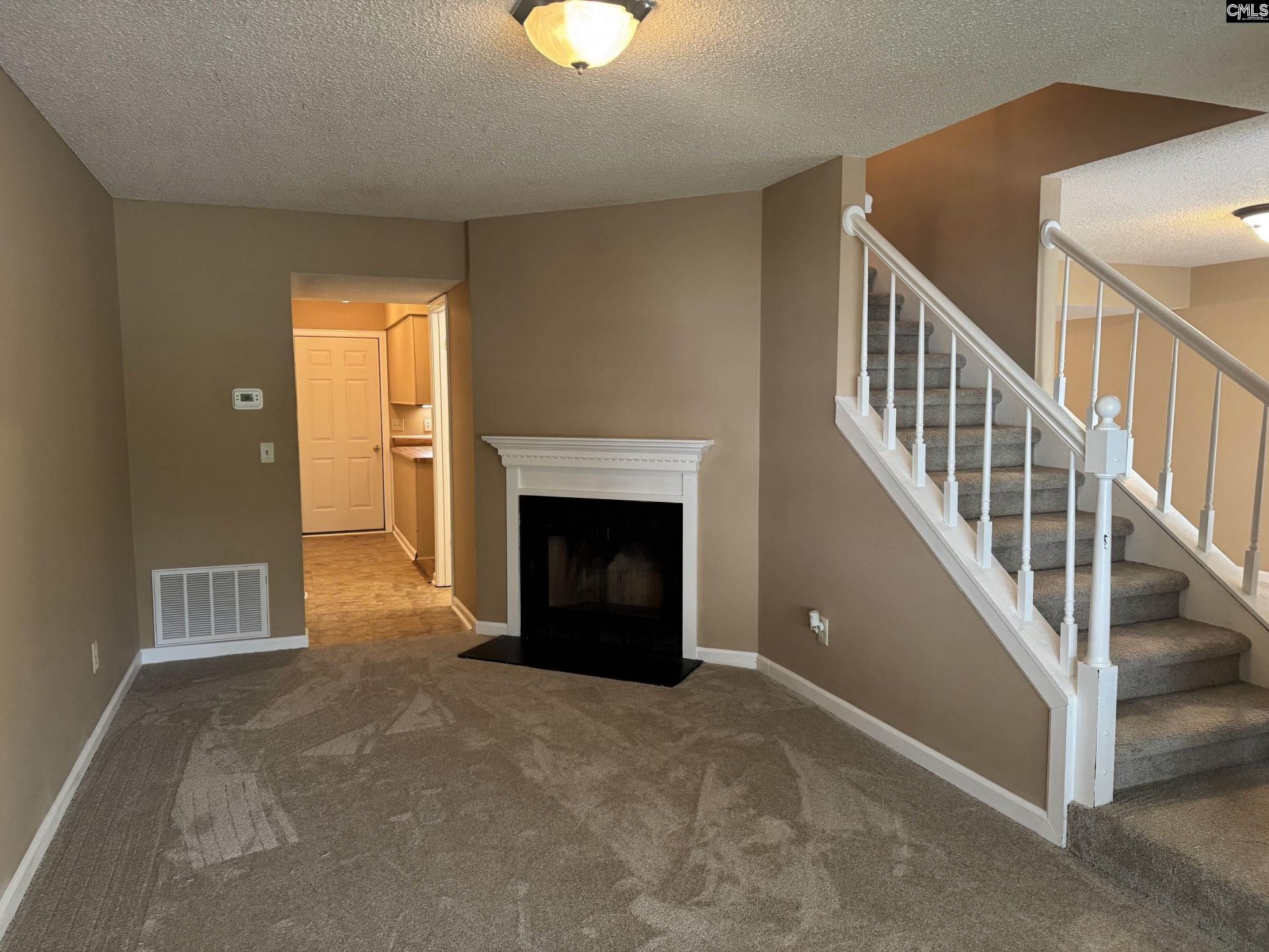 1155 Cloister Place  Photo 7