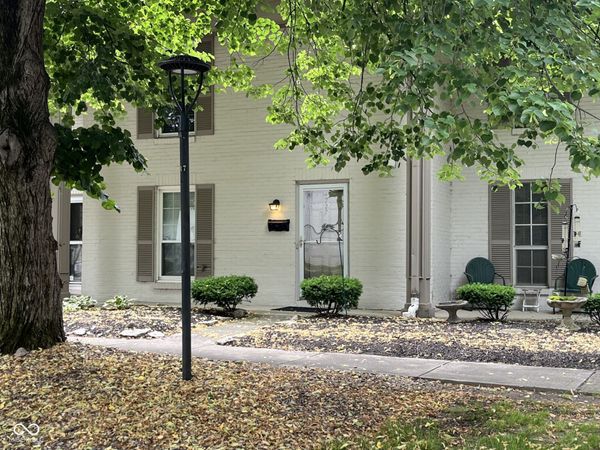 4227 Greenway Drive, Indianapolis, IN 46220