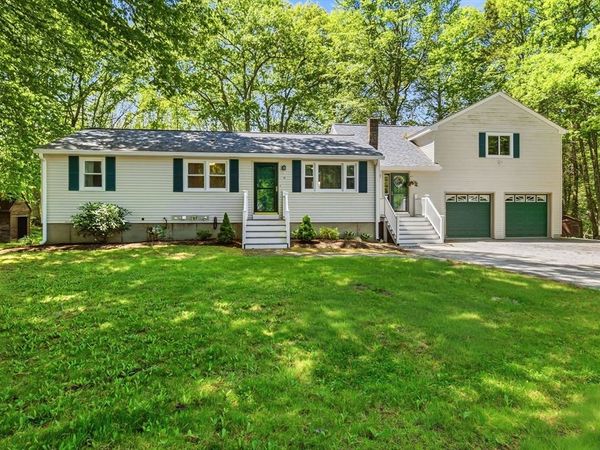 26 Back River Rd, Amesbury, MA 01913