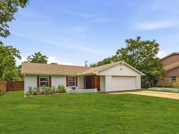 11015 Odette Avenue , Dallas, TX 75228