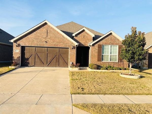 105 Hanover Trail, Lewisville, TX 75067