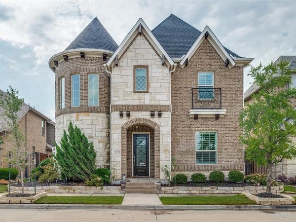 1328 Viridian Park Lane, Arlington, TX 76005