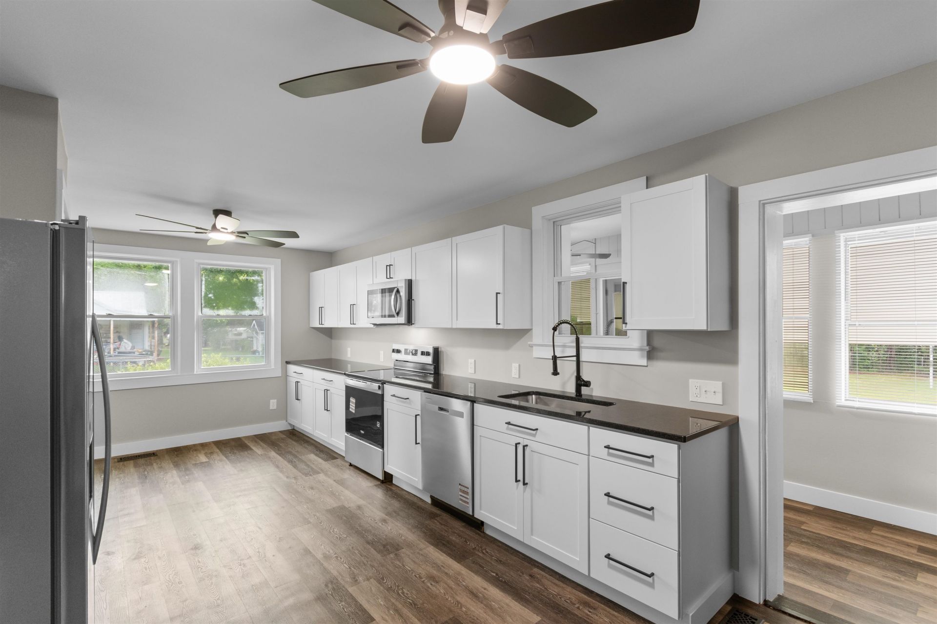 305 S Magnolia Ave.  Photo 11
