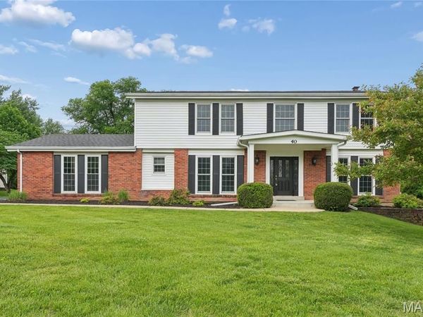 40 Hutchinson Road , Ellisville, MO 63011