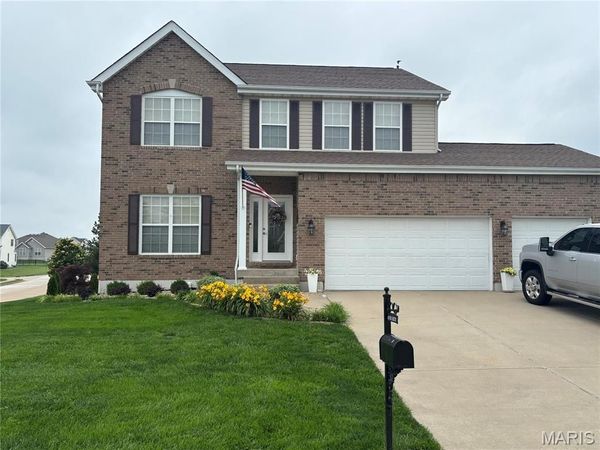801 Blue Aster Drive , Waterloo, IL 62298