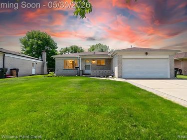 3628 Jennifer Drive, Sterling Heights, MI 48310
