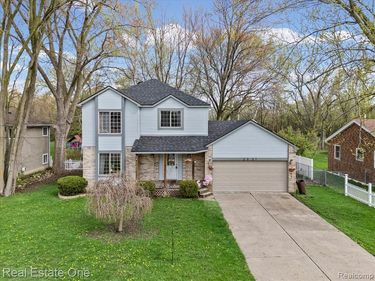 2931 Wisconsin Road , Troy, MI 48083
