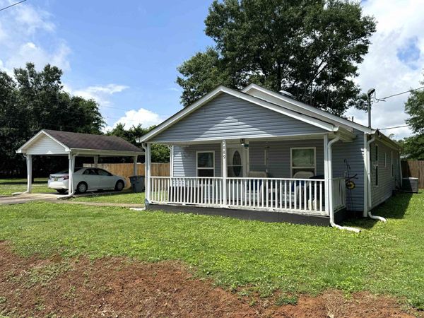 2889 Co Rd 9, Florence, AL 35633
