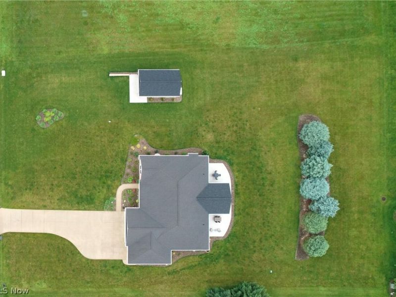5020 Sunset Boulevard Road NW, Strasburg, OH 44680 Photo 2