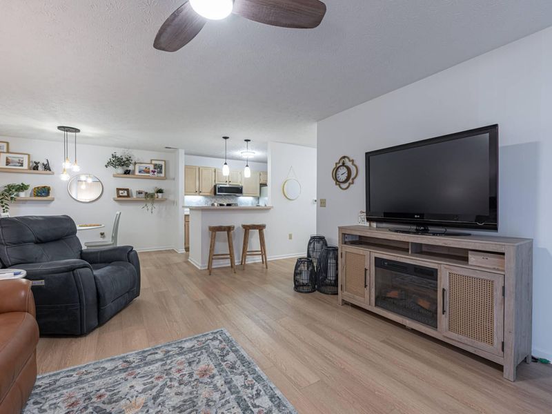 6561 Brigham Square, Unit 4, Dayton, OH 45459 Photo 11