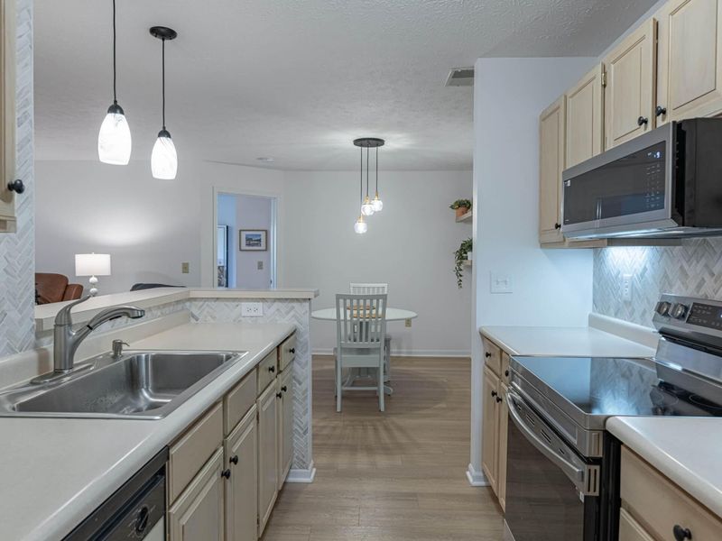 6561 Brigham Square, Unit 4, Dayton, OH 45459 Photo 17