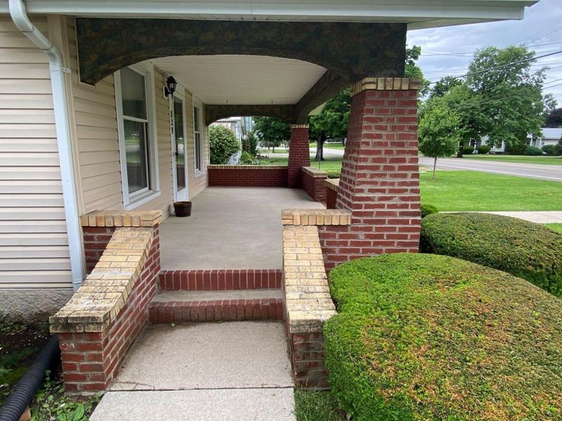 829 Runkle Street, West Liberty, OH 43357 Photo 9