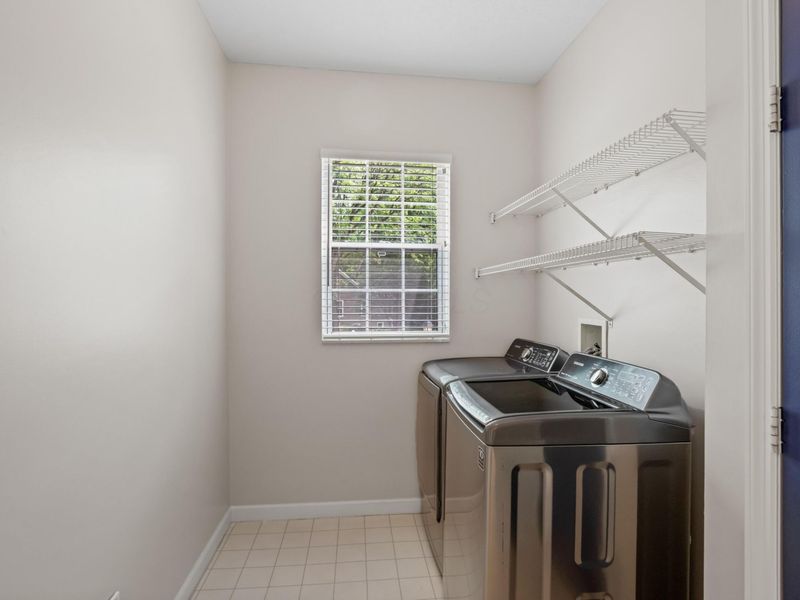6257 Presidential GTWY , Columbus, OH 43231 Photo 27