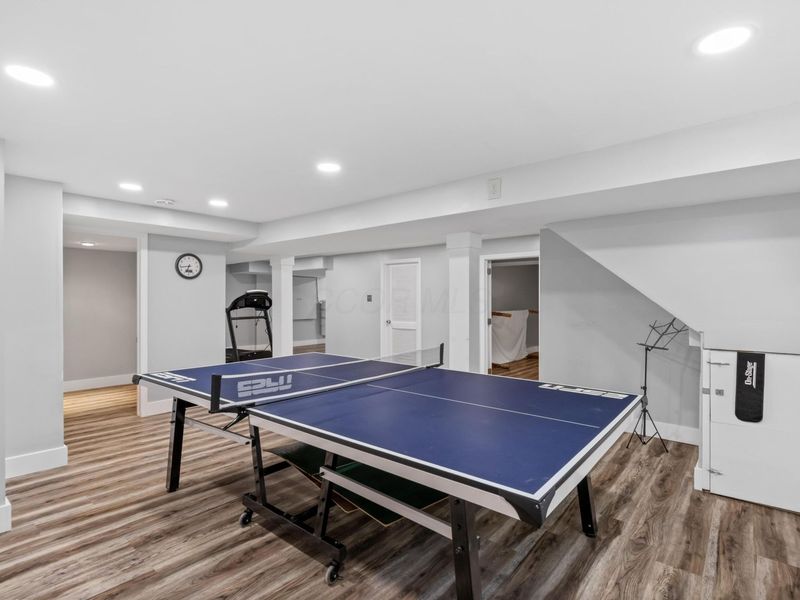 6257 Presidential GTWY , Columbus, OH 43231 Photo 52