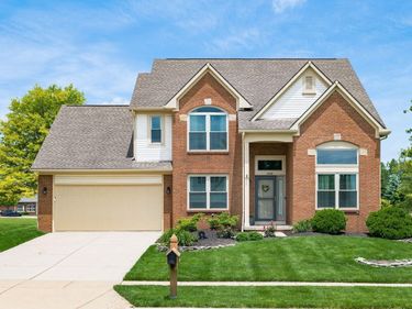 2409 Parklawn Drive, Lewis Center, OH 43035