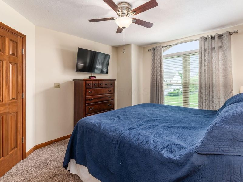 2409 Parklawn Drive , Lewis Center, OH 43035 Photo 20