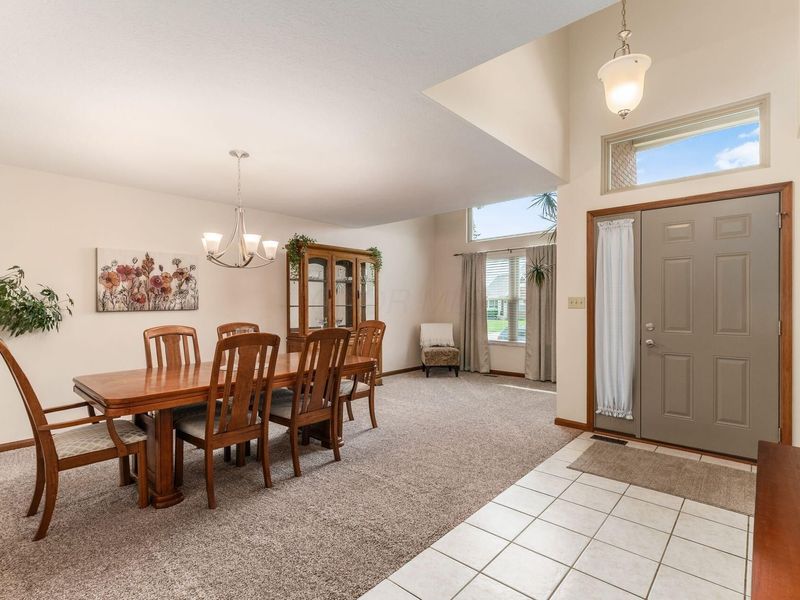 2409 Parklawn Drive , Lewis Center, OH 43035 Photo 4