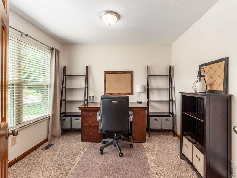 2409 Parklawn Drive , Lewis Center, OH 43035 Photo 6