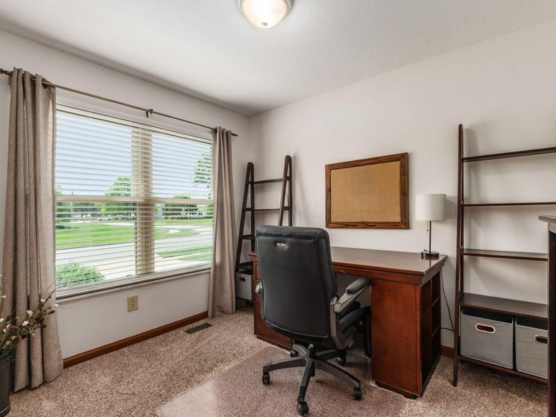 2409 Parklawn Drive , Lewis Center, OH 43035 Photo 7