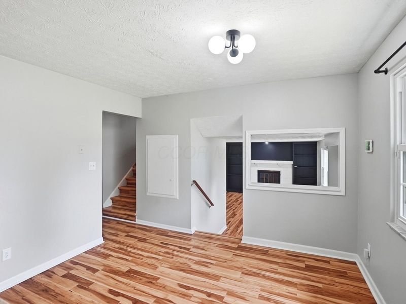 5371 Aqua Street , Columbus, OH 43229 Photo 4