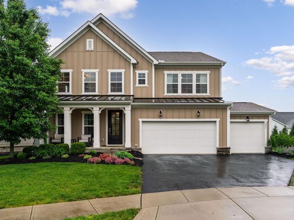 5541 Ballantrae Woods Drive , Dublin, OH 43016