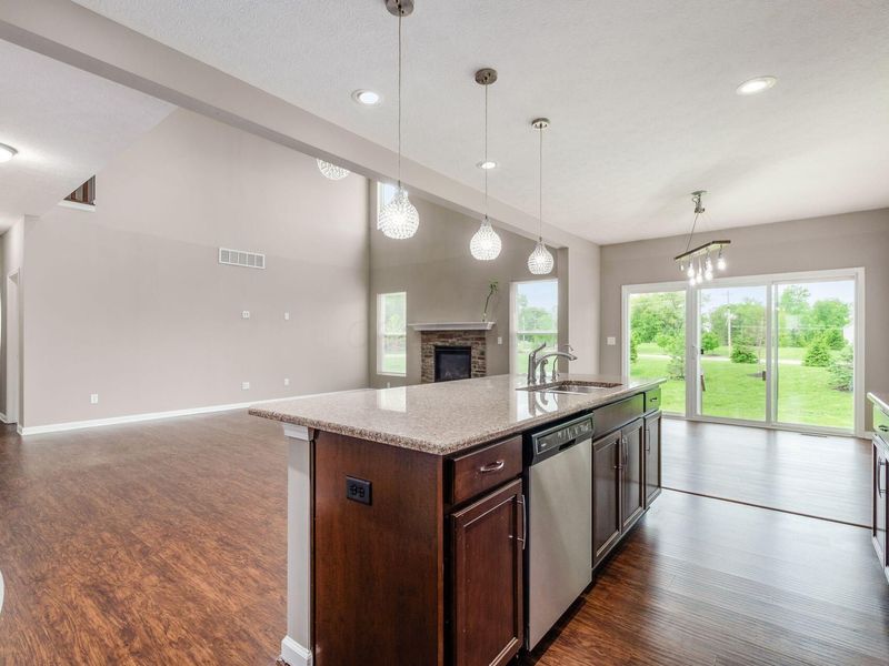 5642 Coventry Court , Lewis Center, OH 43035 Photo 24