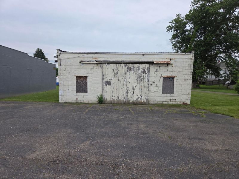 601 Marietta Avenue , Cambridge, OH 43725 Photo 7