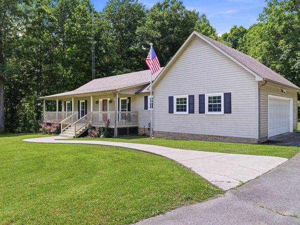 552 Jack Thomas Dr , Manchester, TN 37355