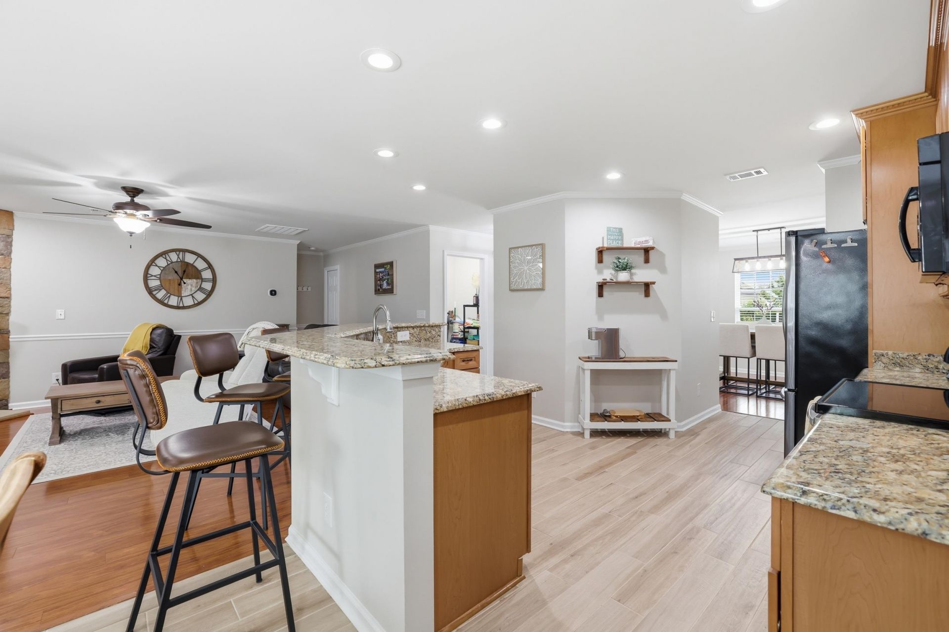 5103 Weatherwood Dr.  Photo 10