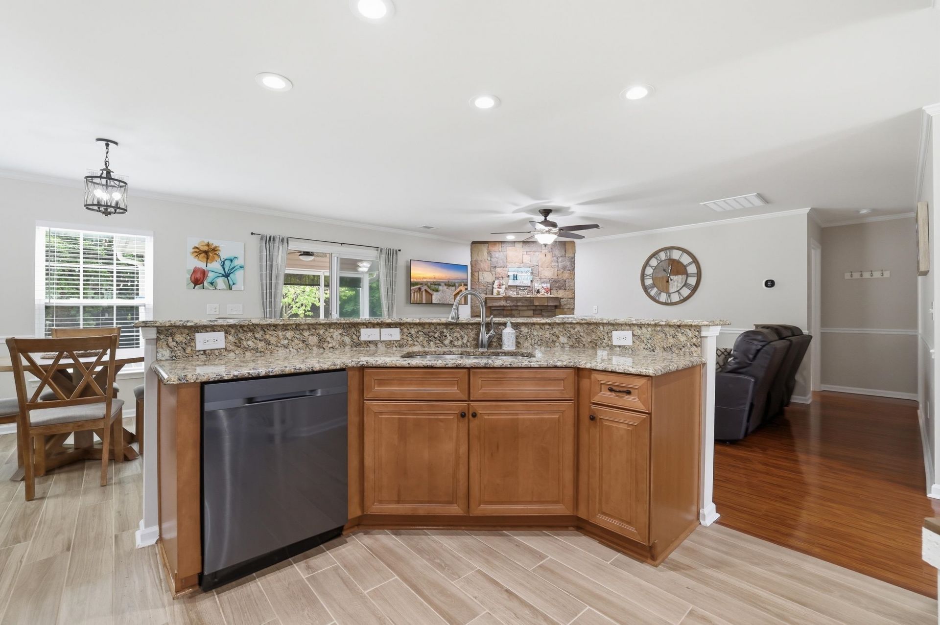 5103 Weatherwood Dr.  Photo 13