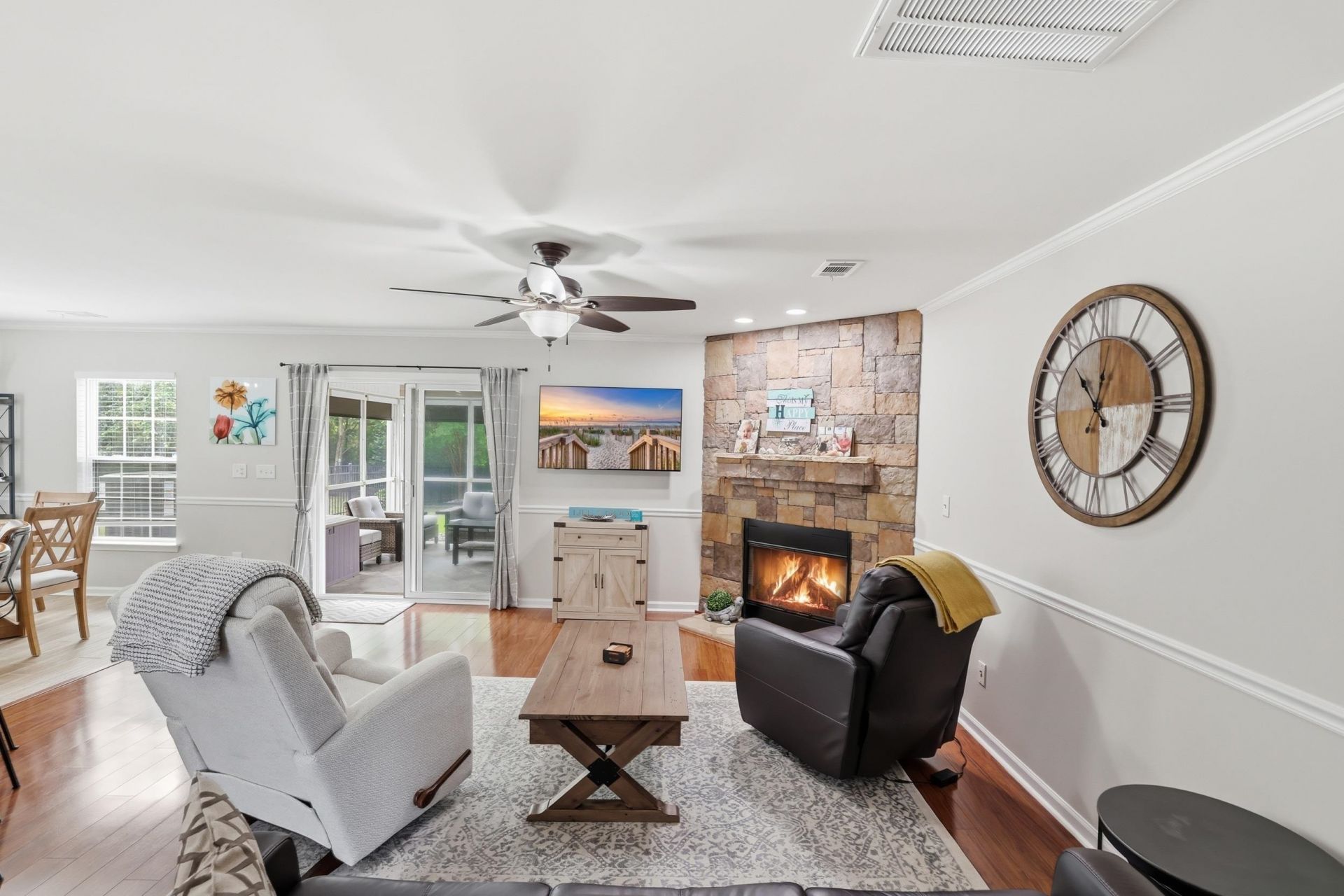 5103 Weatherwood Dr.  Photo 4