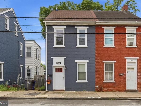 764 QUEEN STREET, POTTSTOWN, PA 19464
