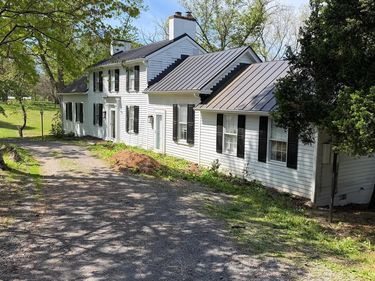 1105 BISHOP MEADE ROAD , BOYCE, VA 22620