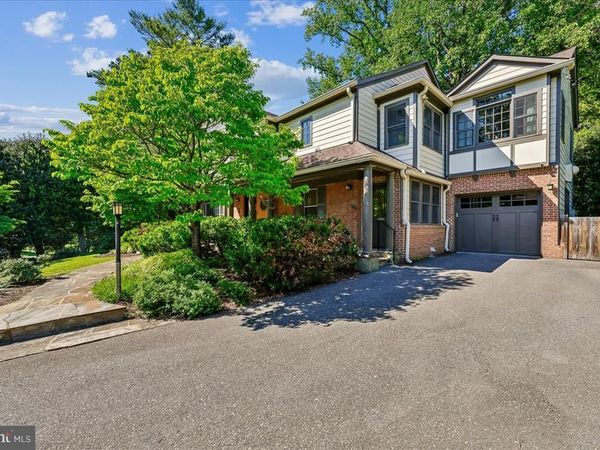 6 OLD STAGE COURT, ROCKVILLE, MD 20852