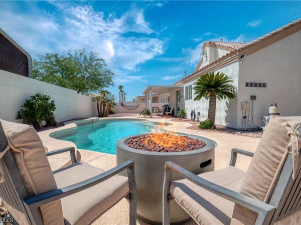 3176 Sterlingshire Drive , Las Vegas, NV 89146