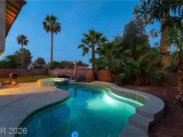 7384 Edgewater Lane, Las Vegas, NV 89123