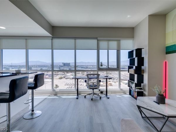 4525 Dean Martin Drive, Unit 810, Las Vegas, NV 89103