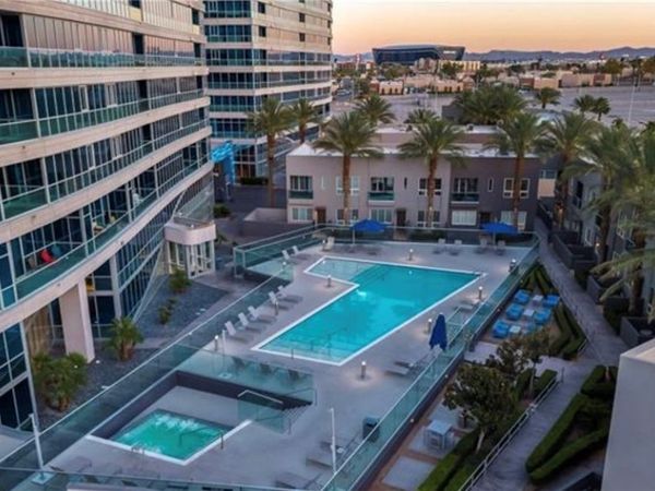 4525 Dean Martin Drive, Unit 810, Las Vegas, NV 89103