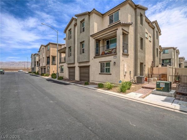 7002 Midnight Bronze Street , North Las Vegas, NV 89086