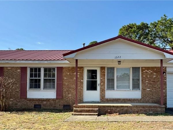 1222 Kienast Drive , Fayetteville, NC 28314