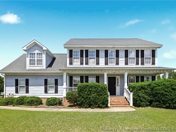 420 Thorncliff Drive , Raeford, NC 28376
