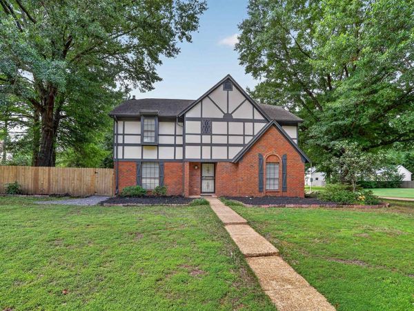 7673 CROSS VILLAGE DR, Germantown, TN 38138