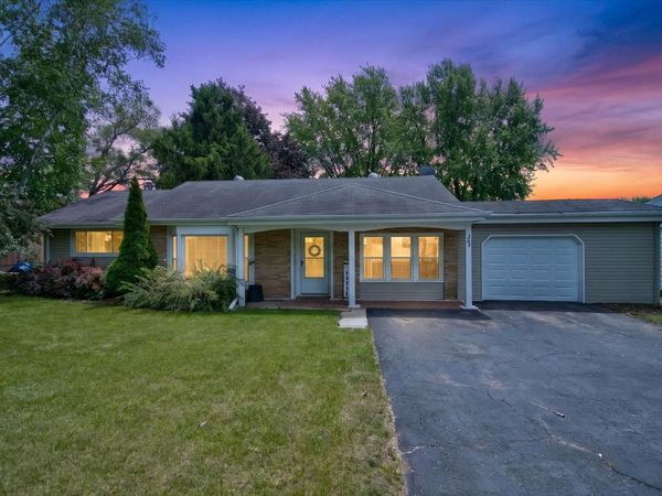 249 Hickory Lane , Antioch, IL 60002